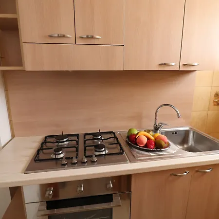 In Good Location And With Balcony - Nicole In Salento Otrante