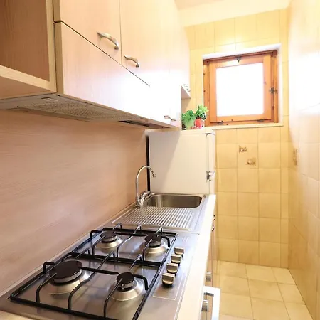 In Good Location And With Balcony - Nicole In Salento شقة *