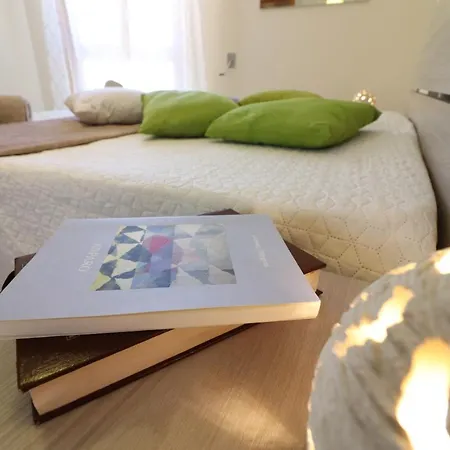 Appartement In Good Location And With Balcony - Nicole In Salento